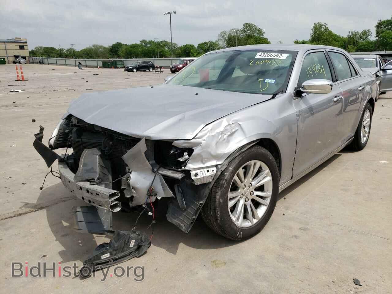 2016 CHRYSLER 300 - VIN: 2C3CCAEG0GH260957 - Фото 9
