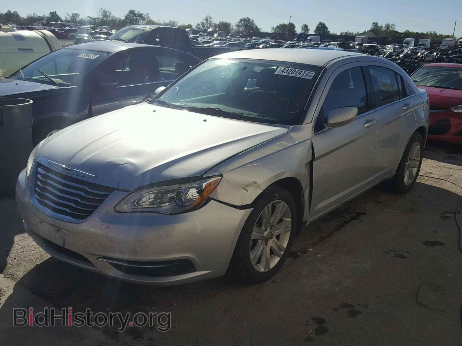 2012 CHRYSLER 200 - VIN: 1C3CCBBB0CN102070 - Photo 2