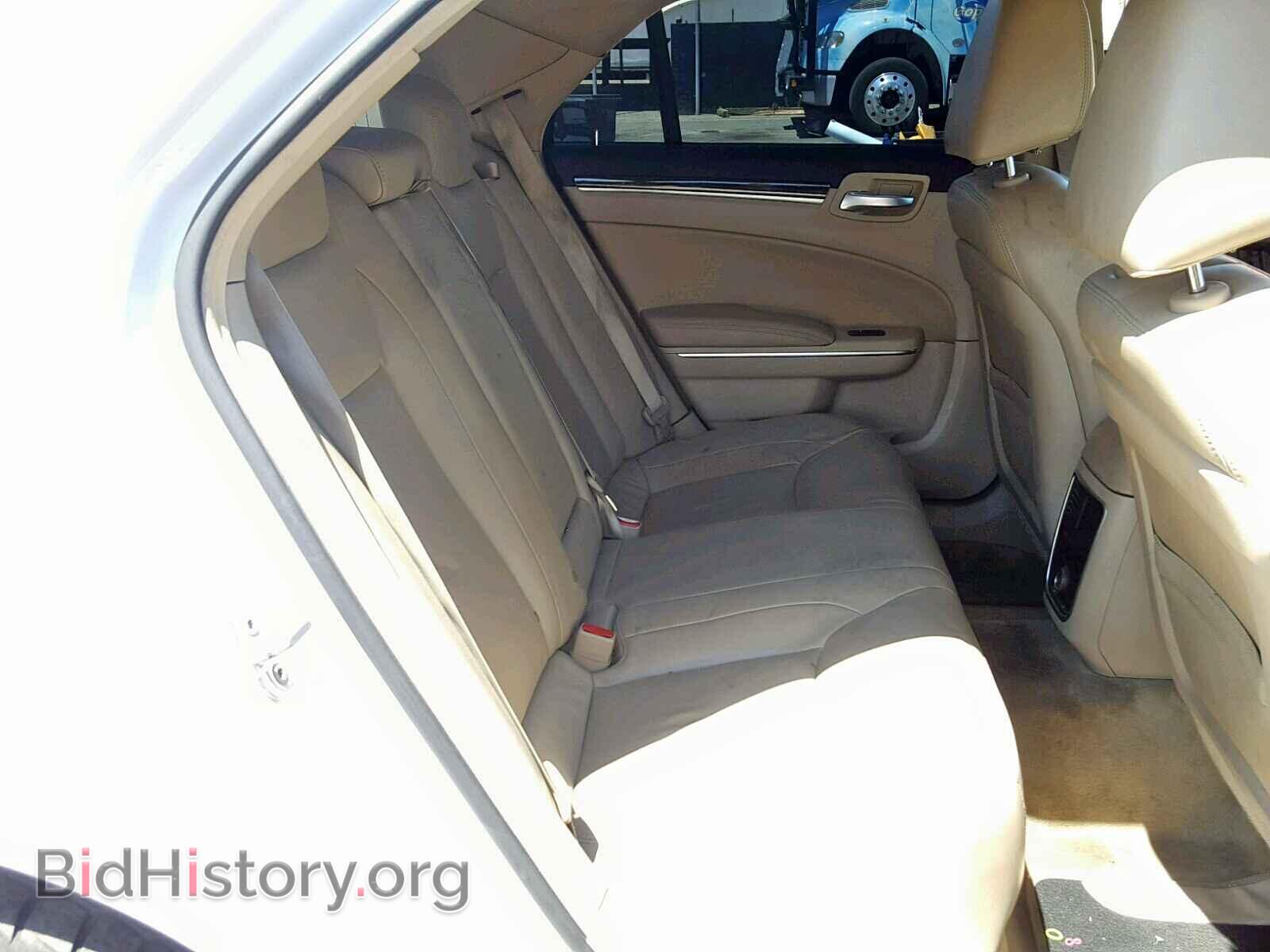 2012 CHRYSLER 300 - VIN: 2C3CCACG3CH174670 - Фото 6