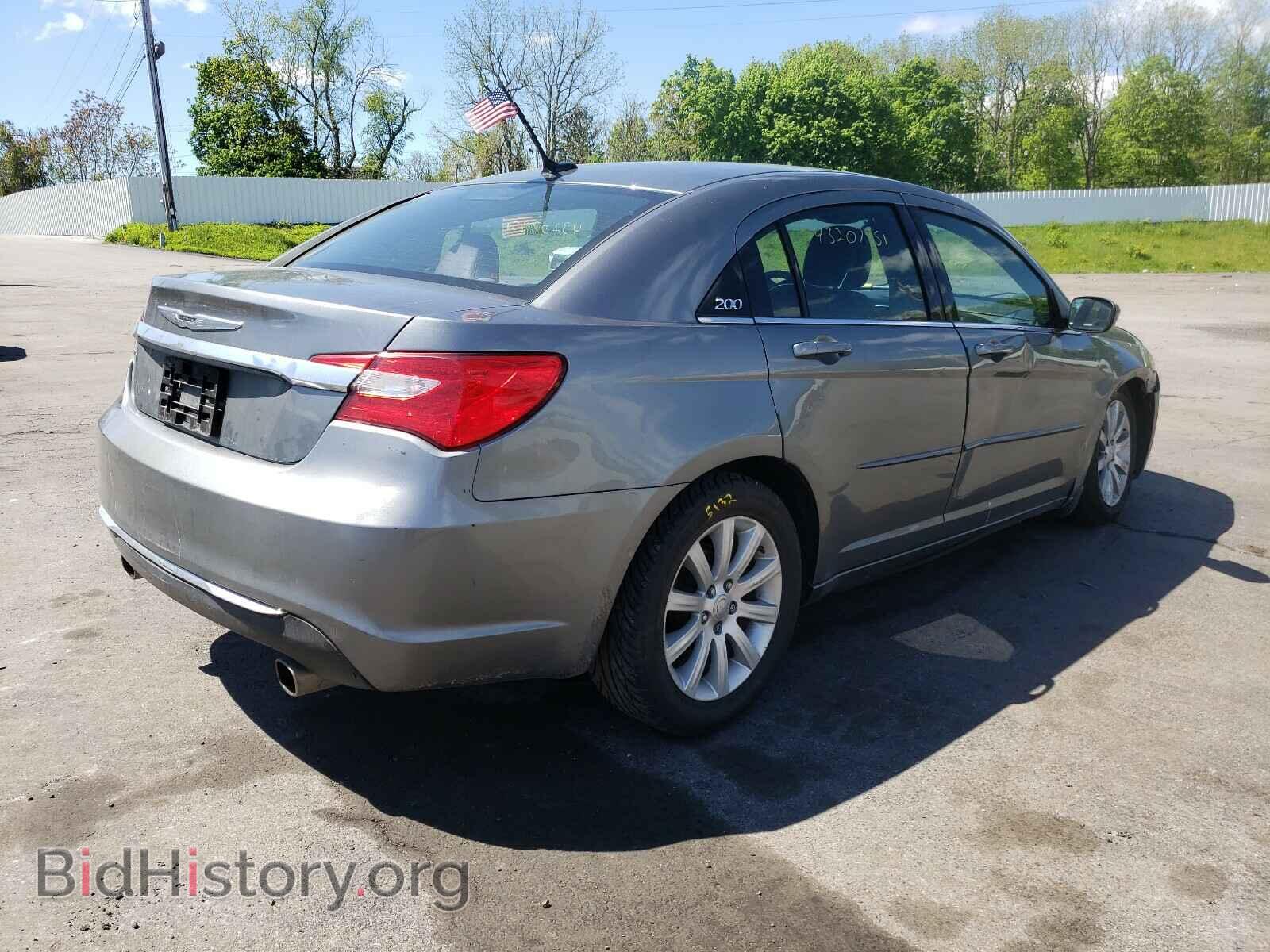 2013 CHRYSLER 200 - VIN: 1C3CCBBG6DN732012 - Фото 4