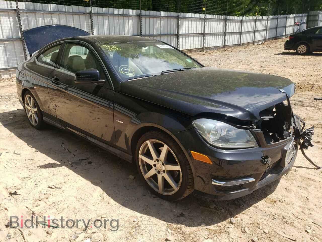 Photo WDDGJ4HB2CF850874 - MERCEDES-BENZ C-CLASS 2012