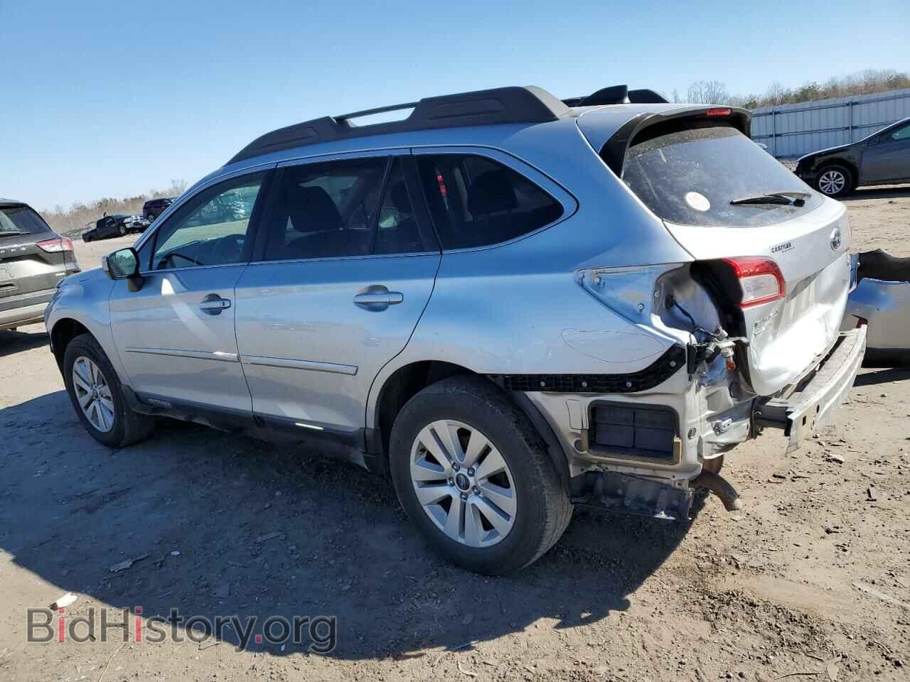 2017 SUBARU OUTBACK - VIN: 4S4BSACC1H3352007 - Фото 2