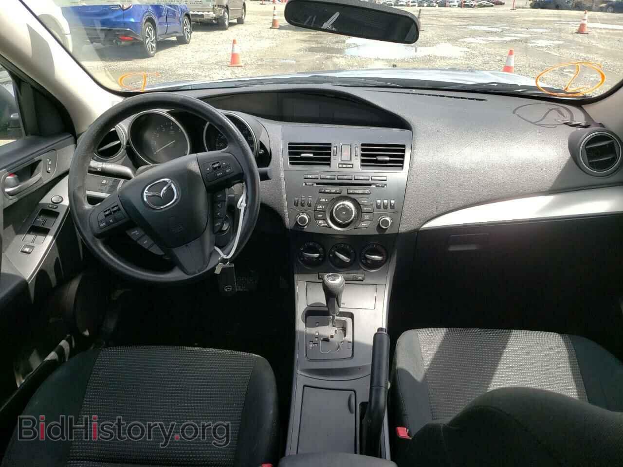 2013 MAZDA 3 - VIN: JM1BL1UP1D1814803 - Фото 9