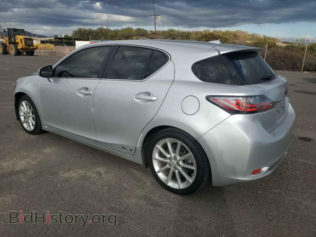 2013 LEXUS CT 200 - VIN: JTHKD5BH3D2139111 - Photo 2