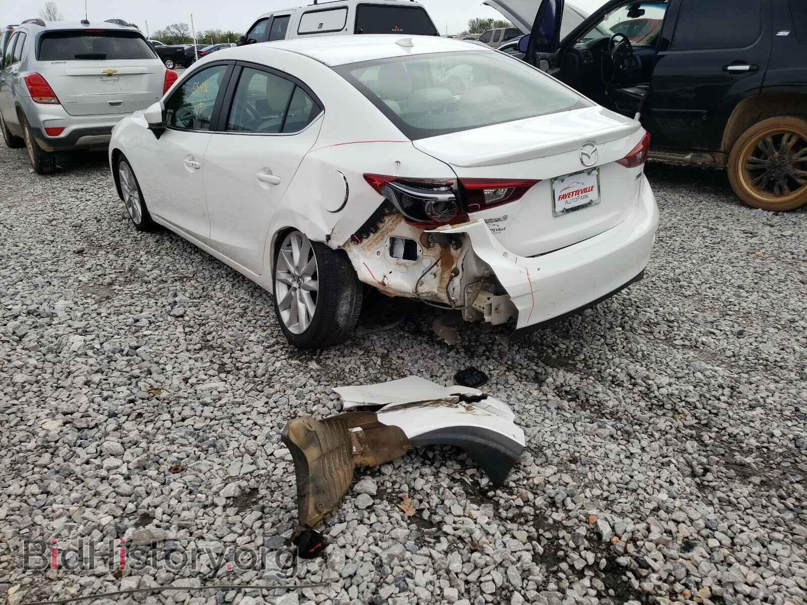 2017 MAZDA 3 - VIN: 3MZBN1W3XHM137910 - Фото 3