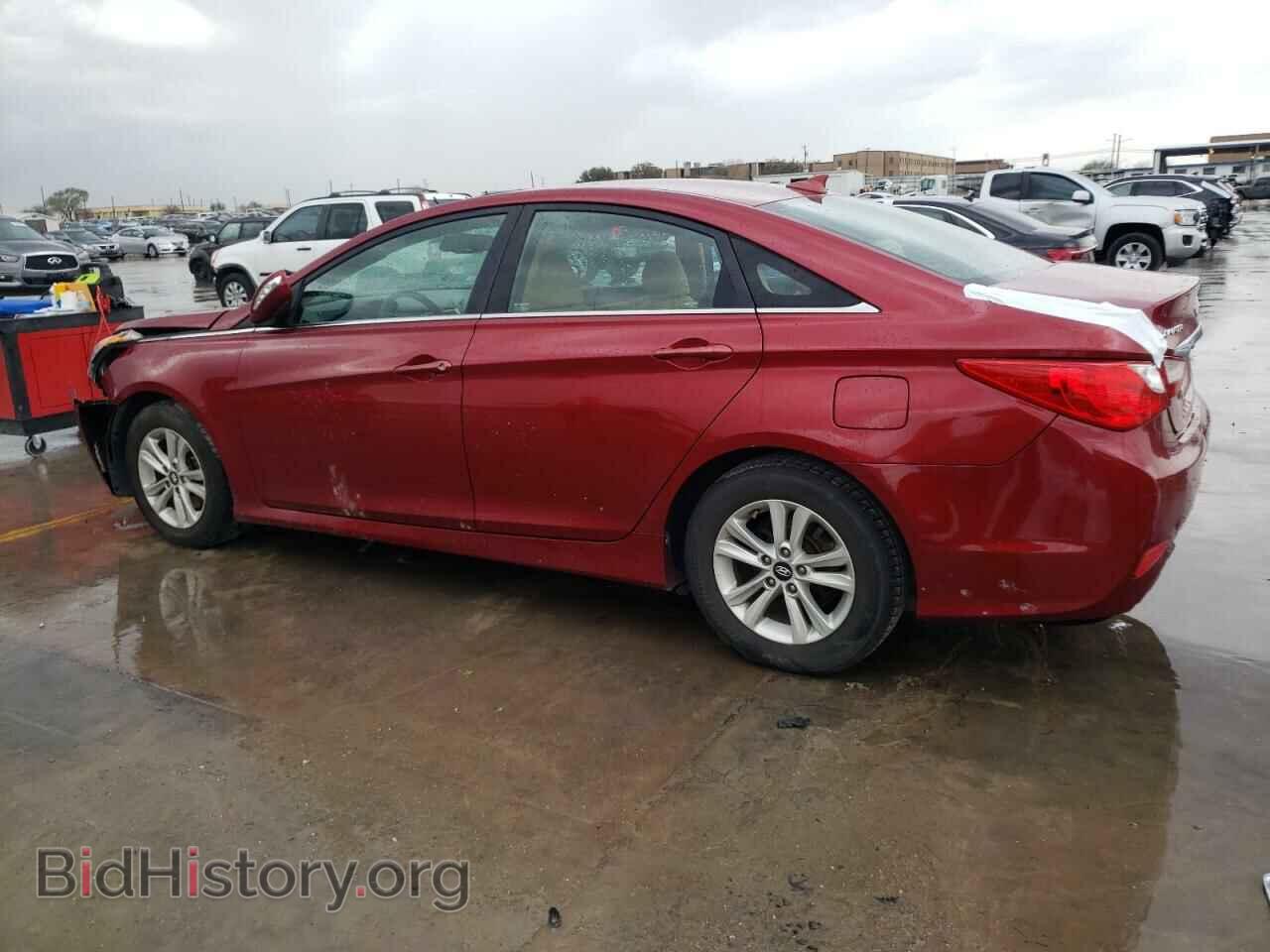 2014 HYUNDAI SONATA - VIN: 5NPEB4AC4EH905142 - Фото 2