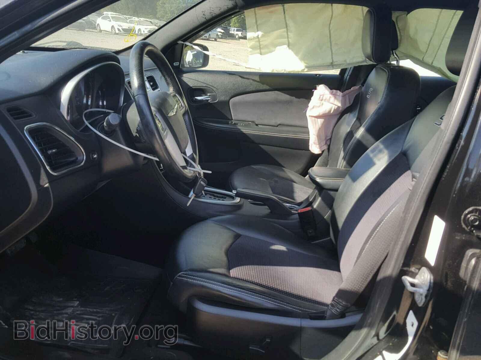 2011 CHRYSLER 200 - VIN: 1C3BC8FG0BN601437 - Фото 5