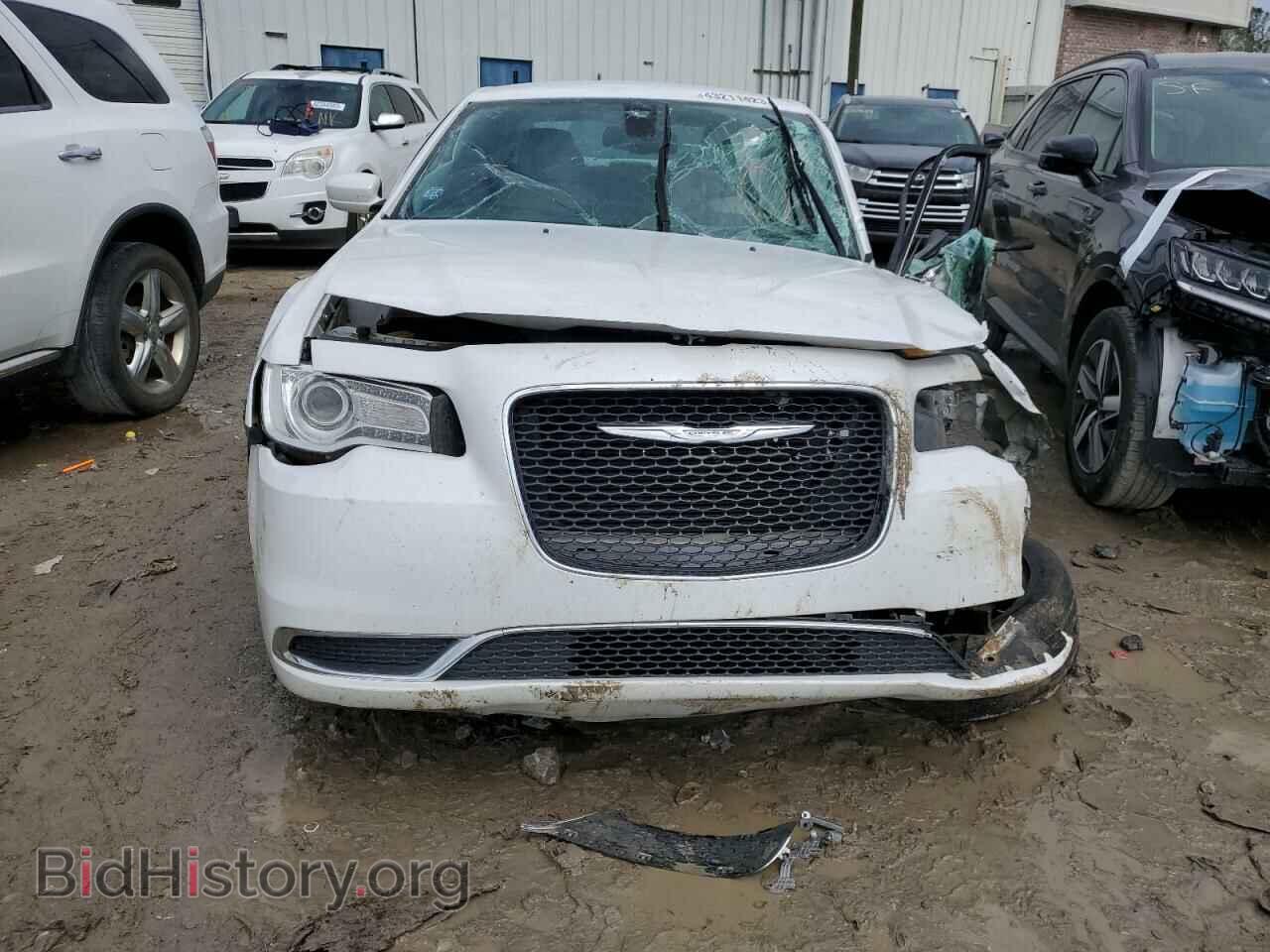 2015 CHRYSLER 300 - VIN: 2C3CCAAG0FH838107 - Фото 5