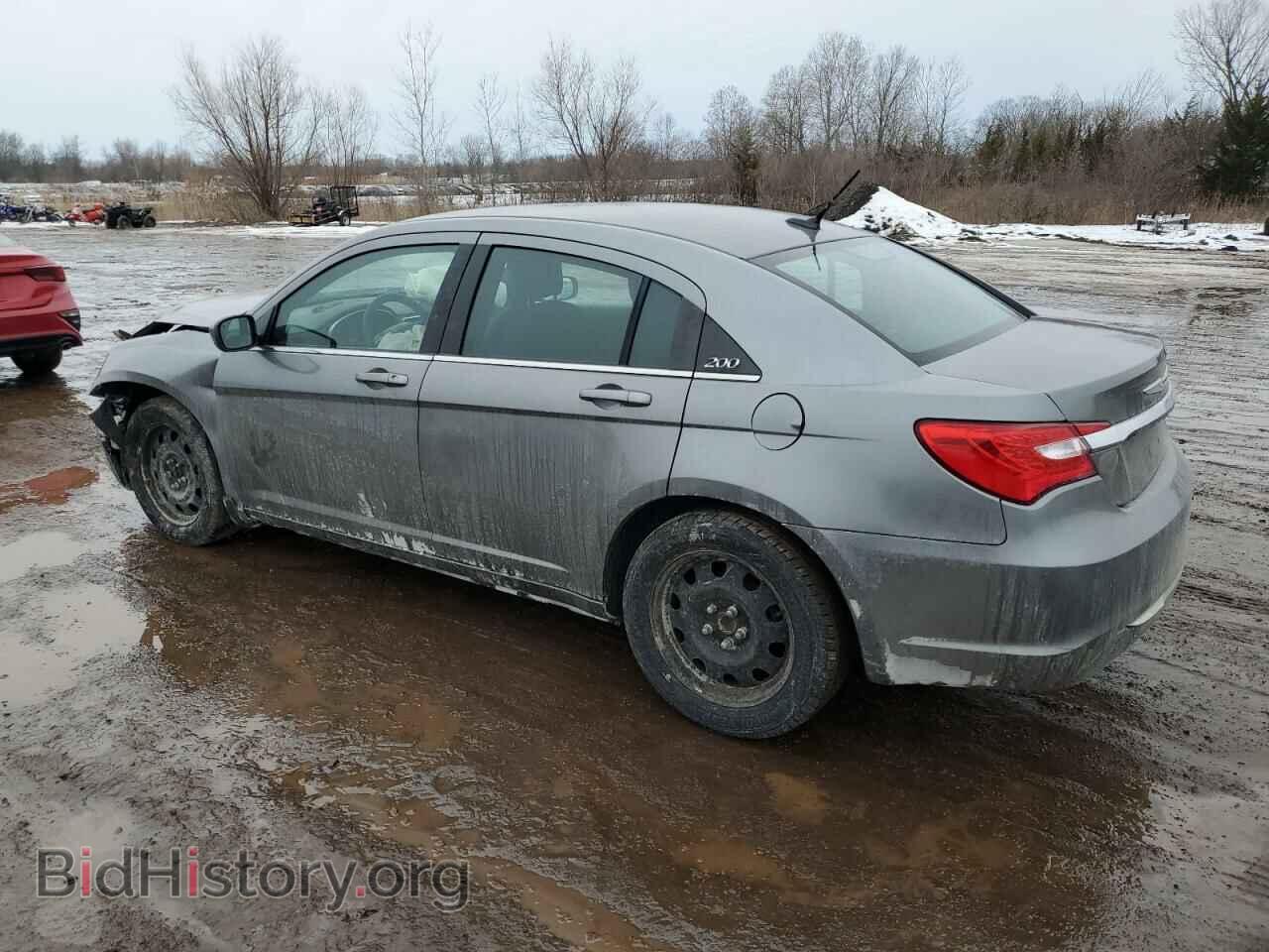 2013 CHRYSLER 200 - VIN: 1C3CCBAB3DN624114 - Фото 2