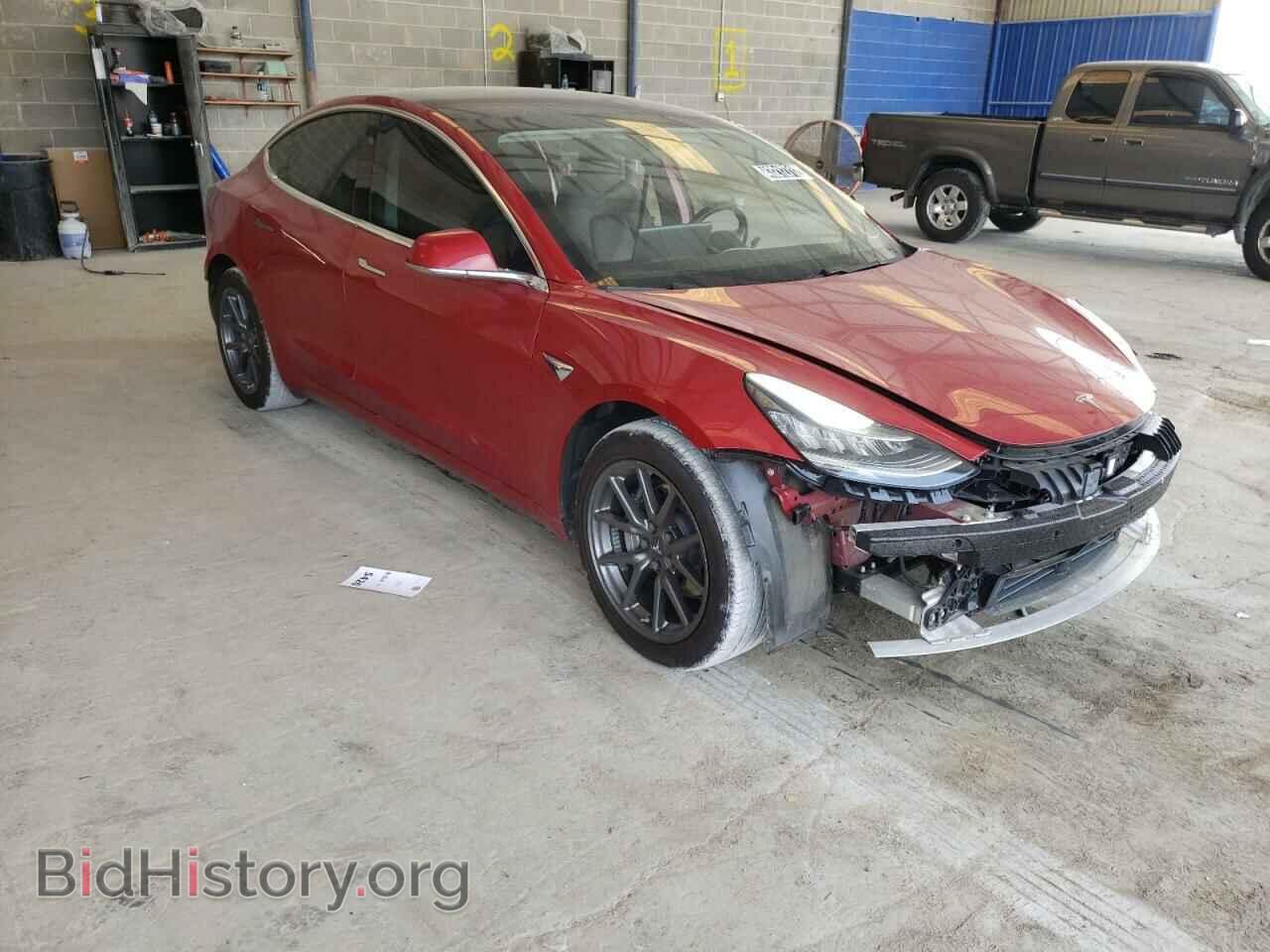 Фотография 5YJ3E1EA0JF046131 - TESLA MODEL 3 2018