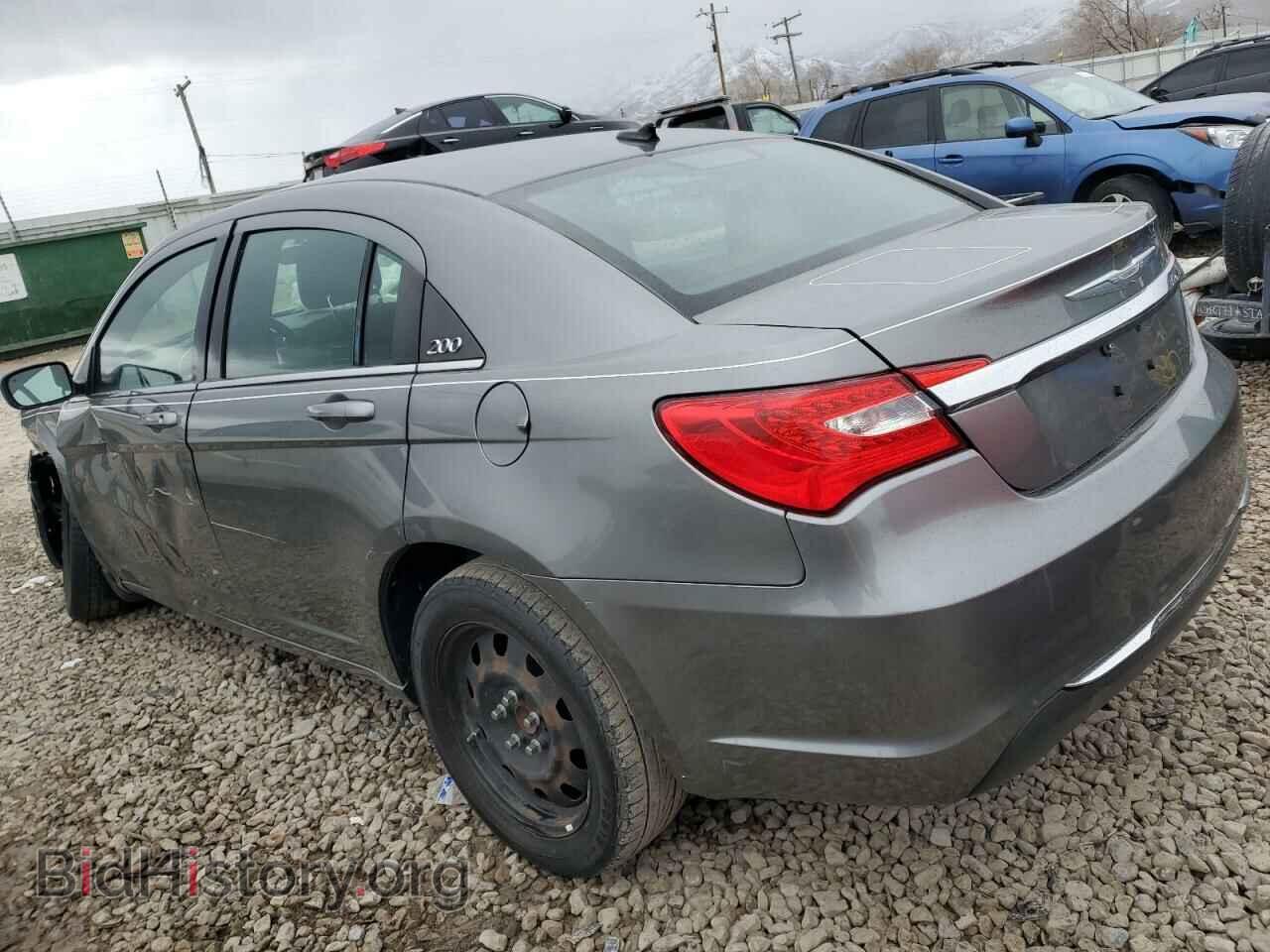 2012 CHRYSLER 200 - VIN: 1C3CCBAB2CN127618 - Photo 2
