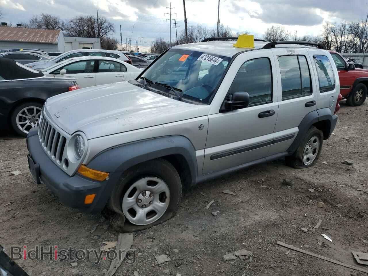 Фотография 1J4GL48K16W210805 - JEEP LIBERTY 2006