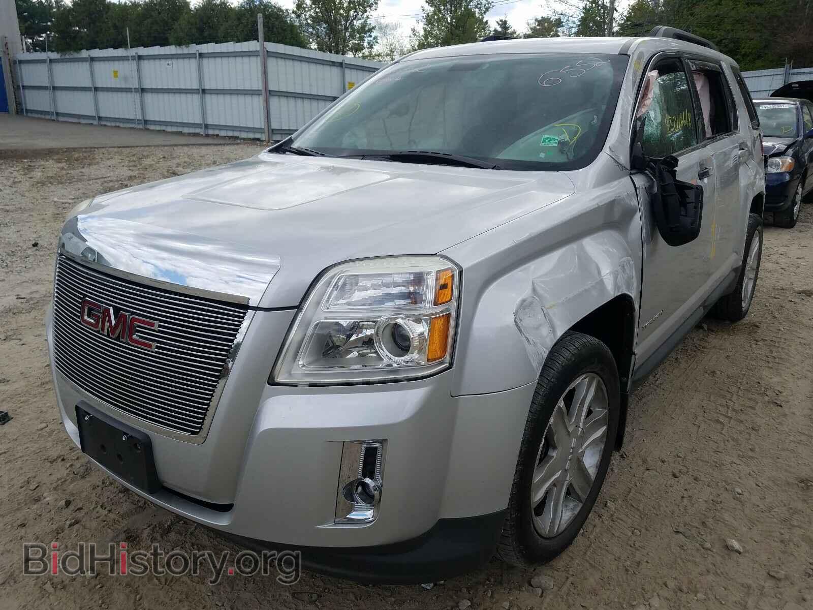2011 GMC TERRAIN - VIN: 2CTFLVEC1B6273898 - Photo 2