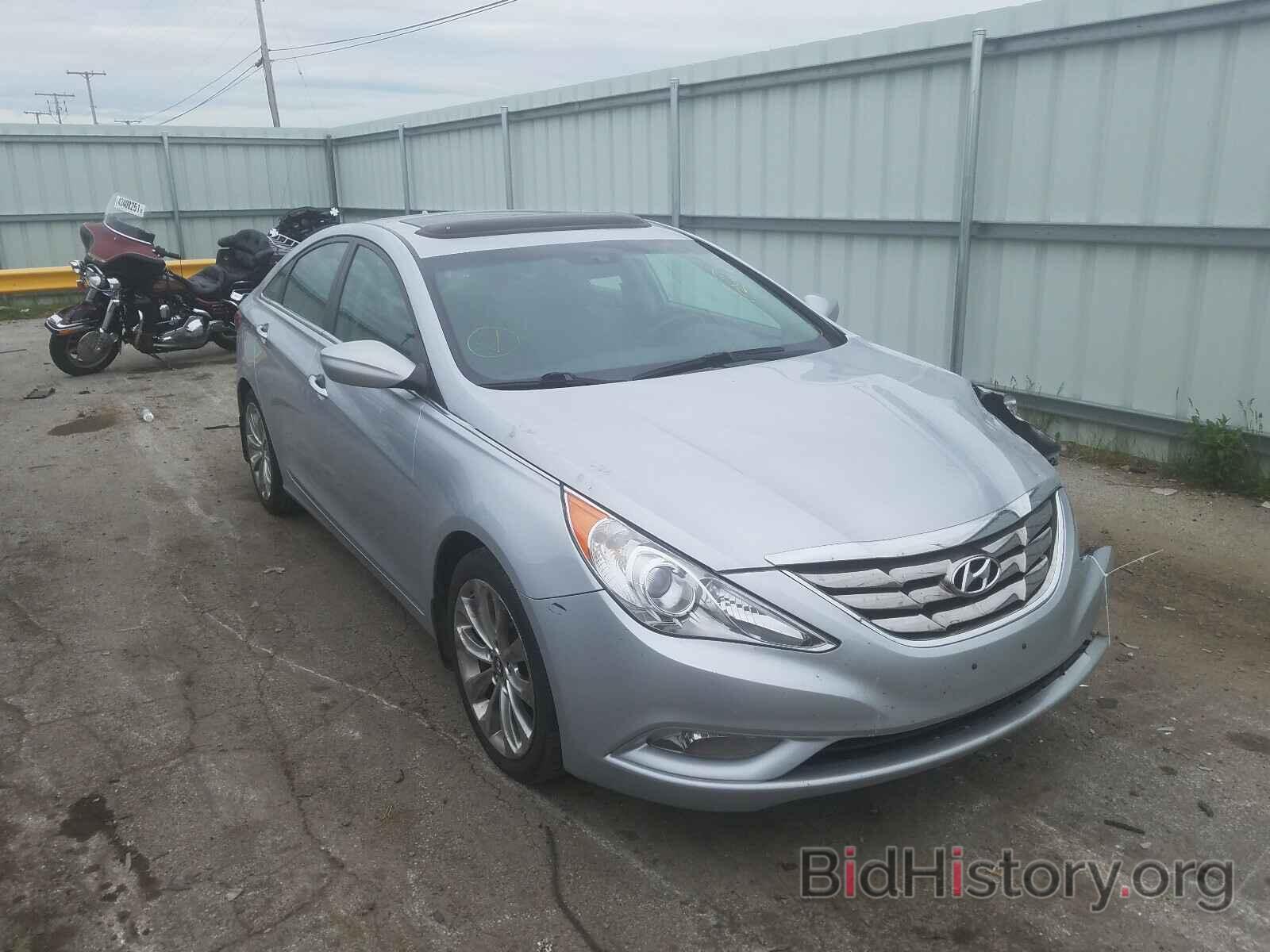 Photo 5NPEC4AC4BH235472 - HYUNDAI SONATA 2011