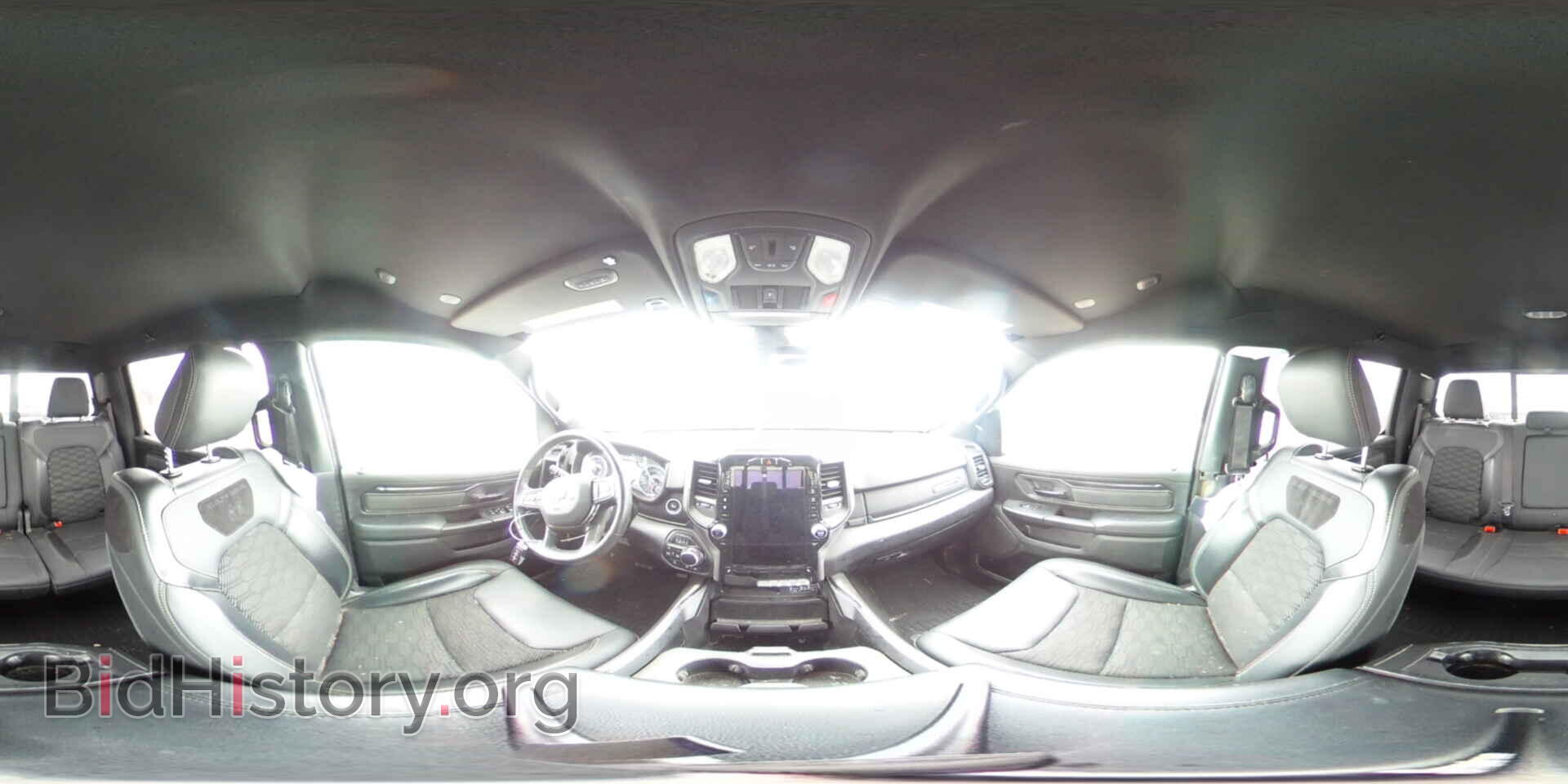 2021 RAM 1500 - VIN: 1C6SRFFT2MN628290 - Фото 13
