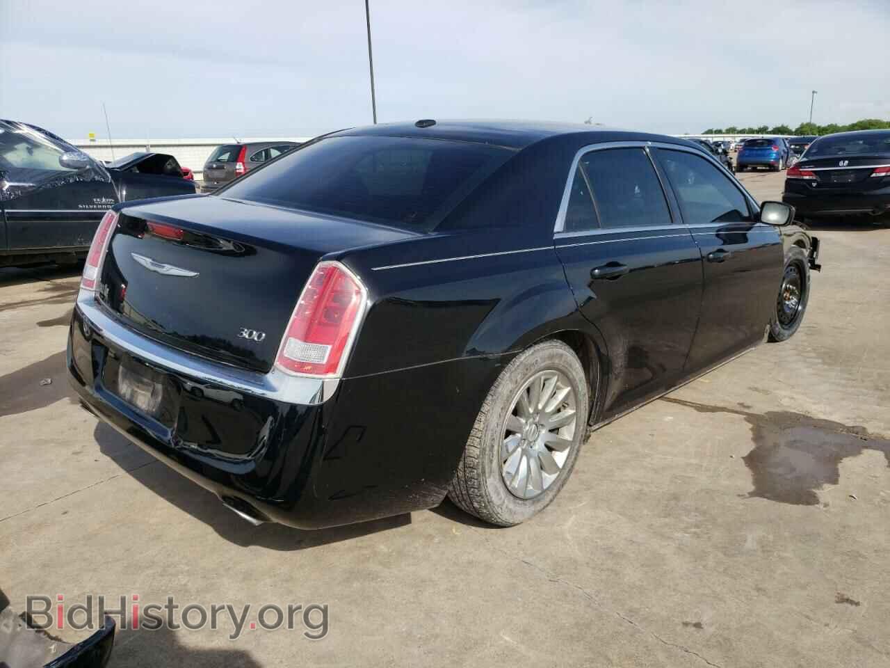 2014 CHRYSLER 300 - VIN: 2C3CCAAG0EH301509 - Фото 4