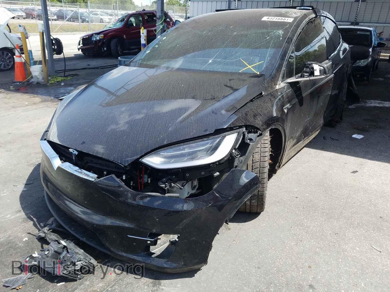 2017 TESLA MODEL X - VIN: 5YJXCBE22HF049340 - Photo 2