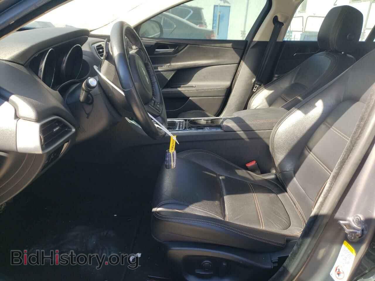 2017 JAGUAR XE - VIN: SAJAE4BVXHA975845 - Фото 7