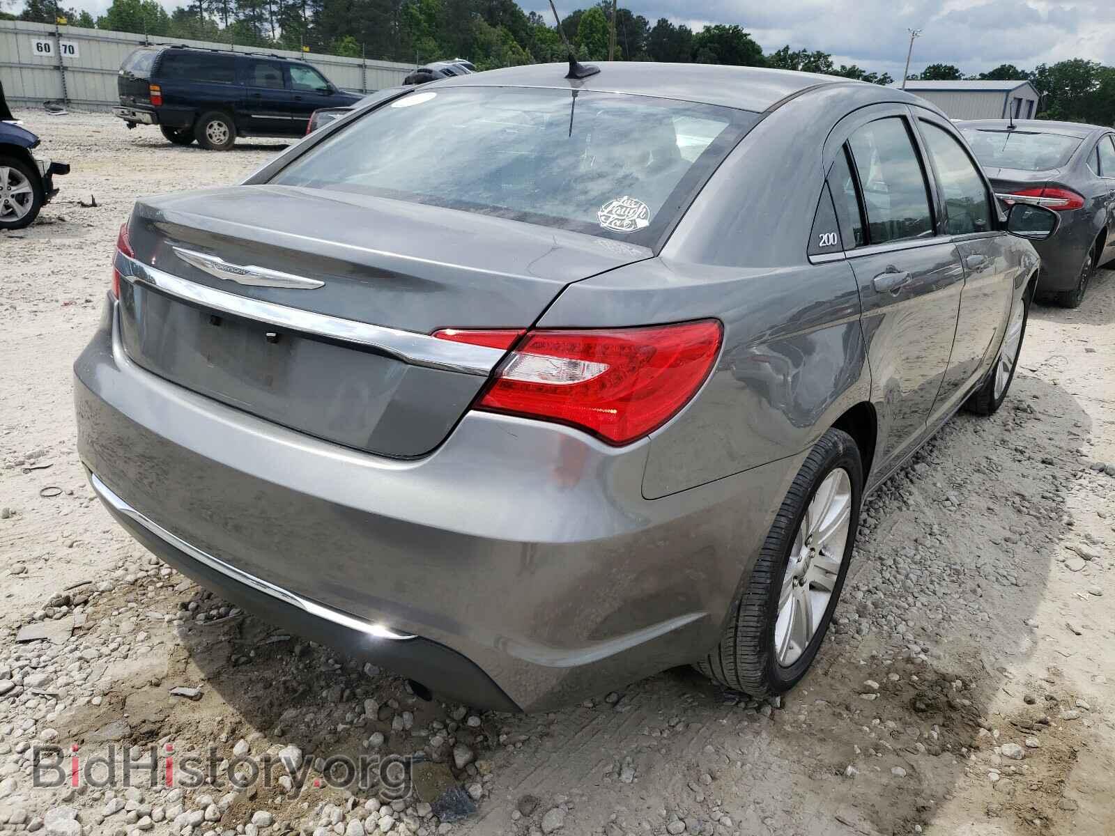 2013 CHRYSLER 200 - VIN: 1C3CCBABXDN640844 - Фото 4