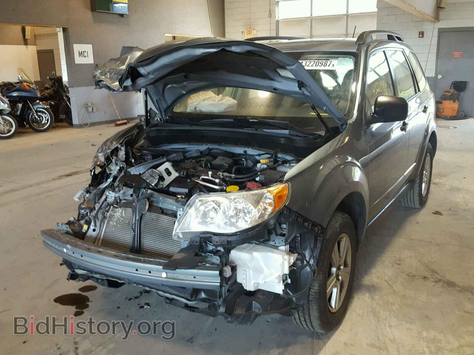 2013 SUBARU FORESTER - VIN: JF2SHABC2DH413903 - Фото 2