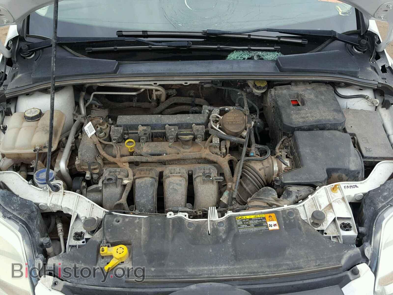 2012 Ford FOCUS (VIN 1FAHP3F22CL112302) — photo 7 of 10