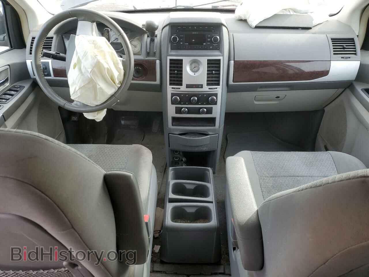 2010 CHRYSLER MINIVAN - VIN: 2A4RR5D12AR421877 - Фото 8