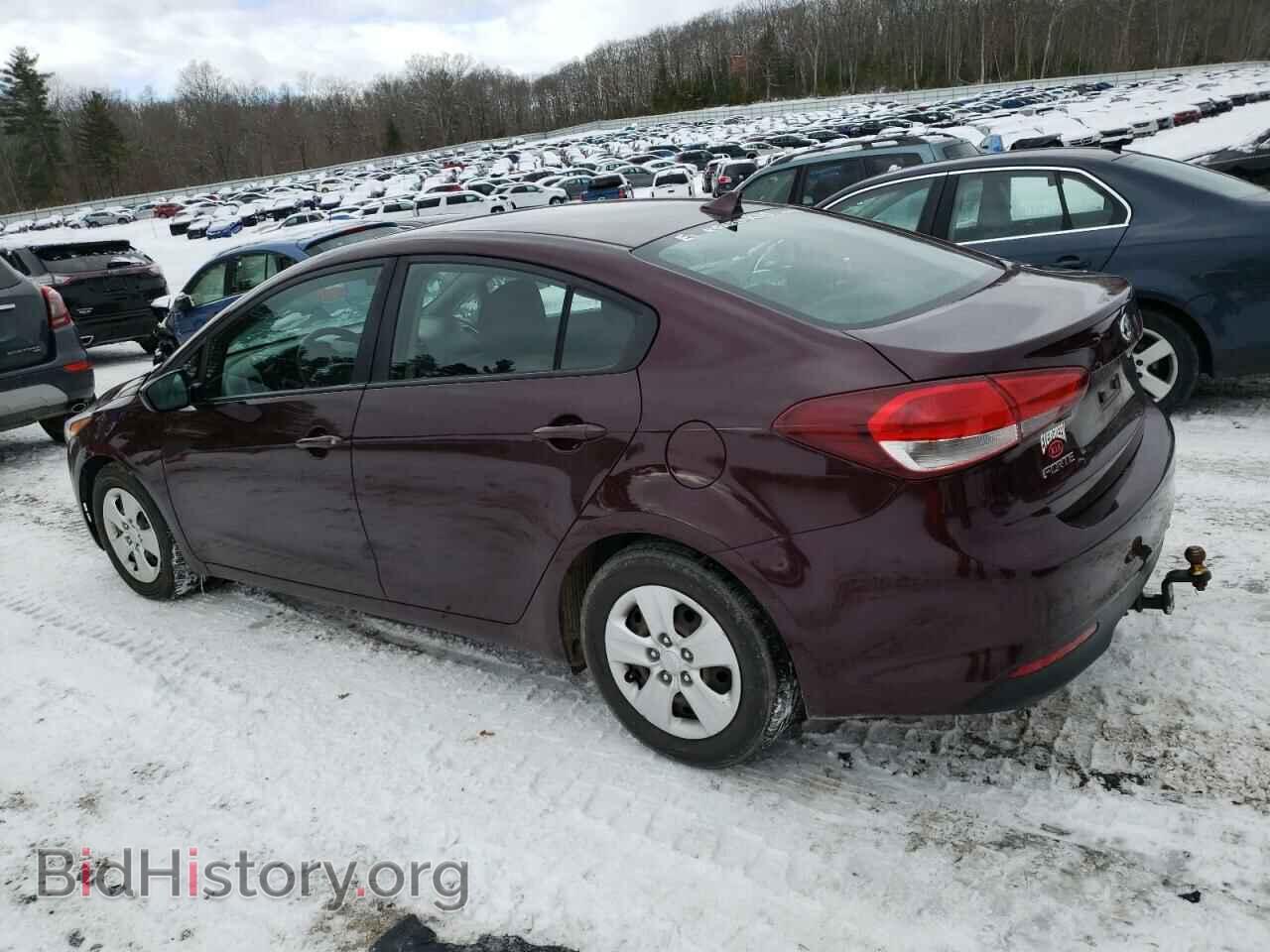 2017 KIA FORTE - VIN: 3KPFK4A76HE038469 - Фото 2