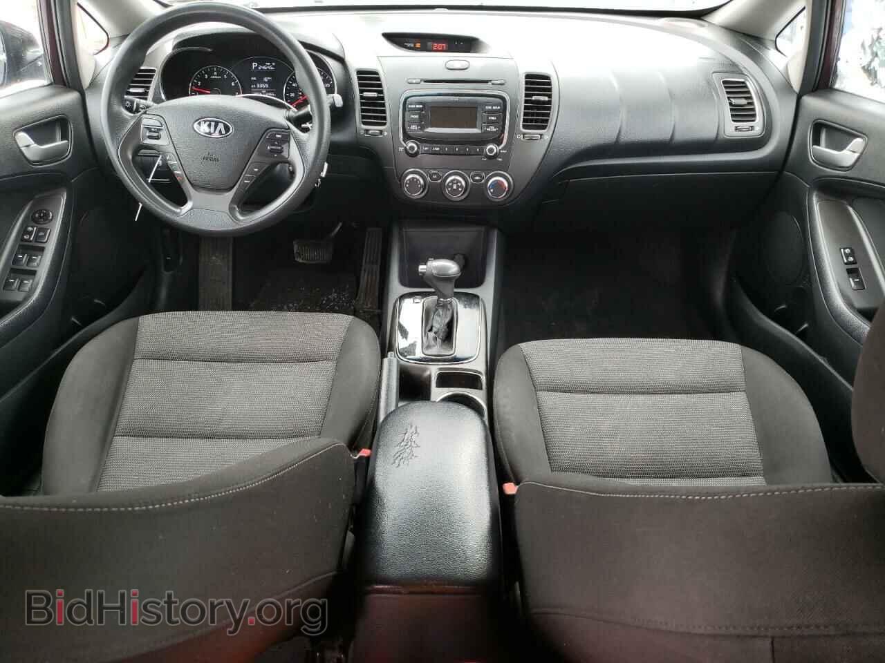 2017 KIA FORTE - VIN: 3KPFK4A76HE038469 - Фото 8