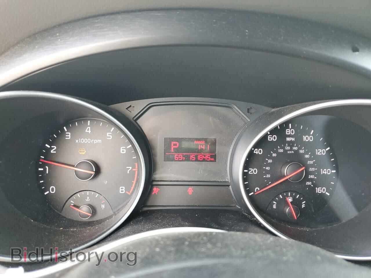 2015 KIA All Models - VIN: KNDMB5C11F6063529 - Фото 9