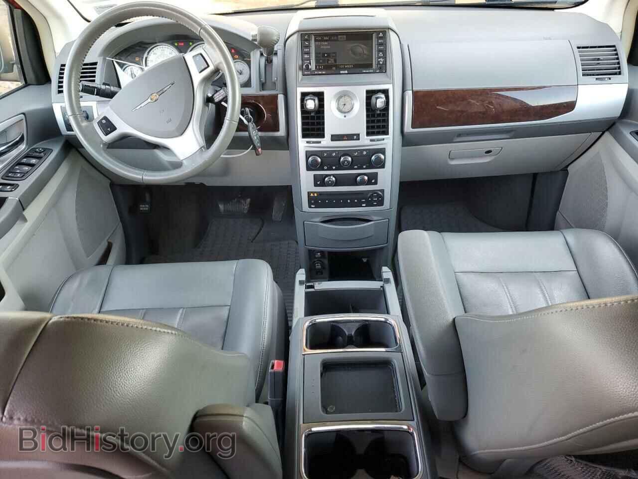 2010 CHRYSLER MINIVAN - VIN: 2A4RR5DX8AR241601 - Фото 8