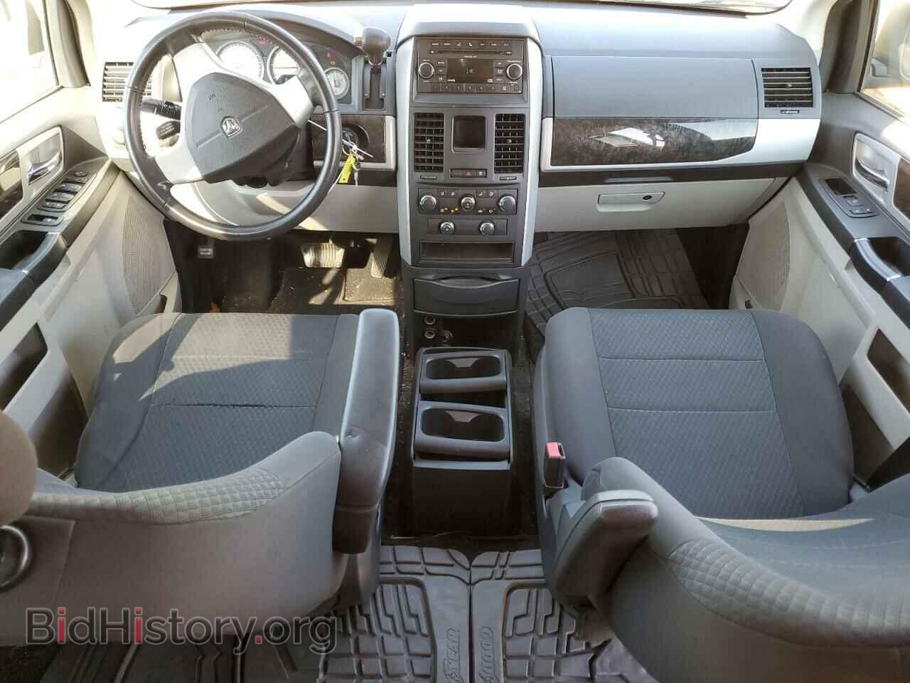2010 DODGE CARAVAN - VIN: 2D4RN5D10AR444840 - Фото 8