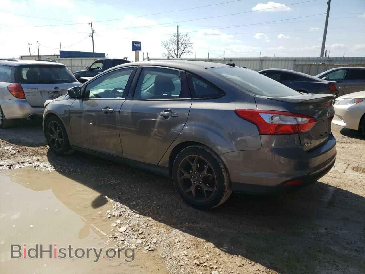 2013 FORD FOCUS - VIN: 1FADP3F26DL370449 - Фото 2