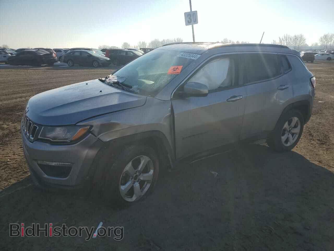 Фотография 3C4NJCBB7JT140442 - JEEP COMPASS 2018