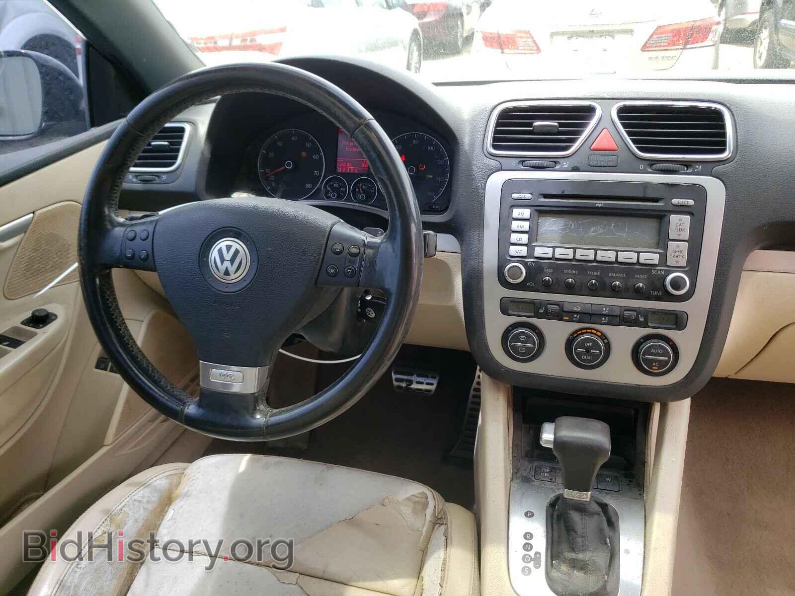 2008 VOLKSWAGEN EOS - VIN: WVWDB71F68V031016 - Фото 9