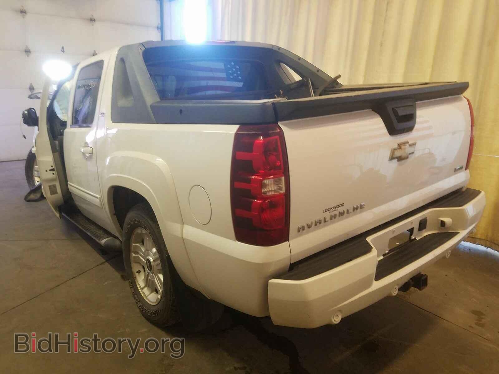 2010 CHEVROLET AVALANCHE - VIN: 3GNVKFE03AG226503 - Фото 3