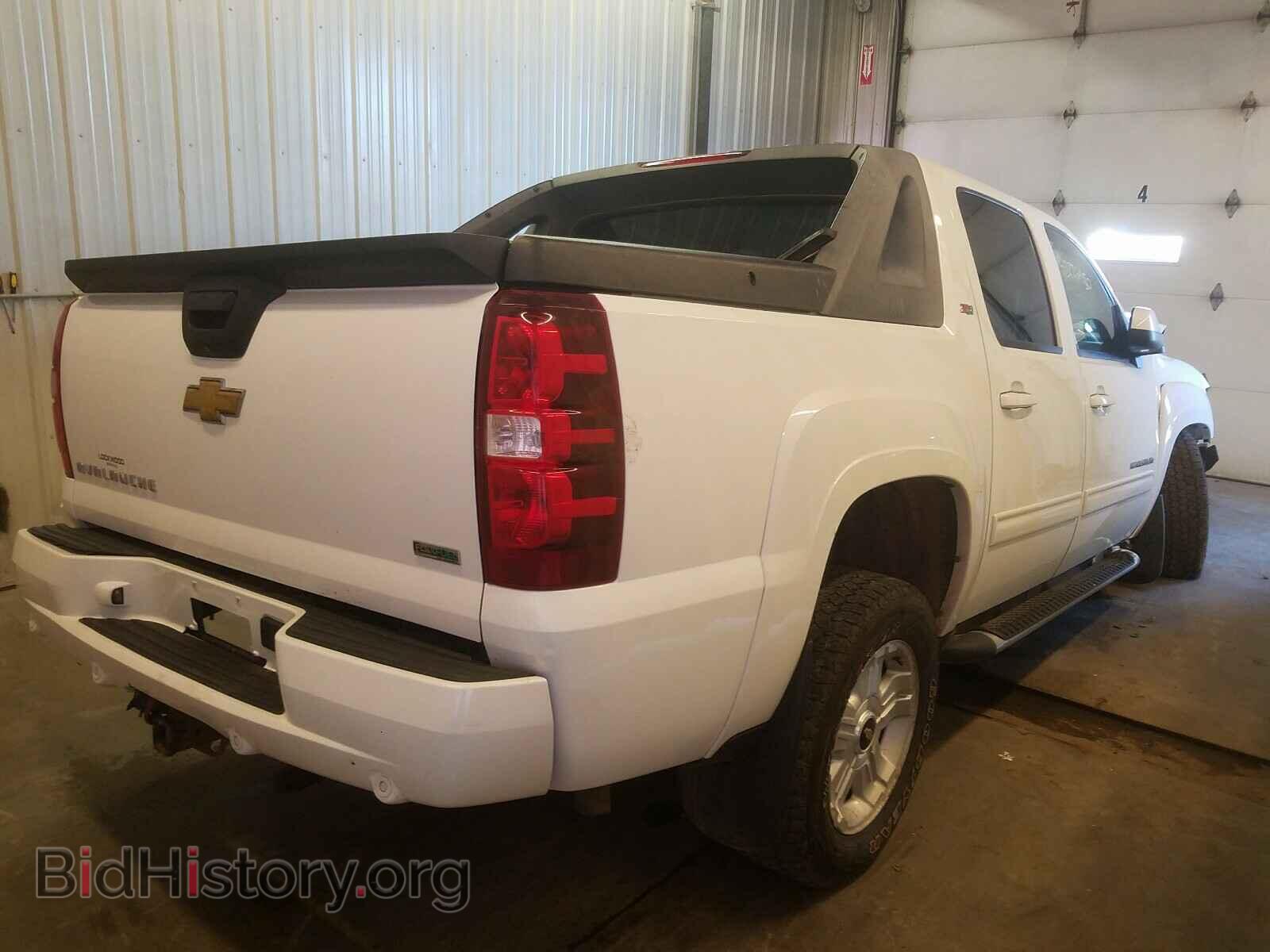 2010 CHEVROLET AVALANCHE - VIN: 3GNVKFE03AG226503 - Фото 4