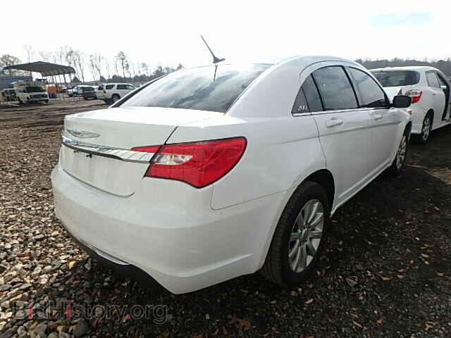 2012 CHRYSLER 200 - VIN: 1C3CCBBB1CN104393 - Фото 4