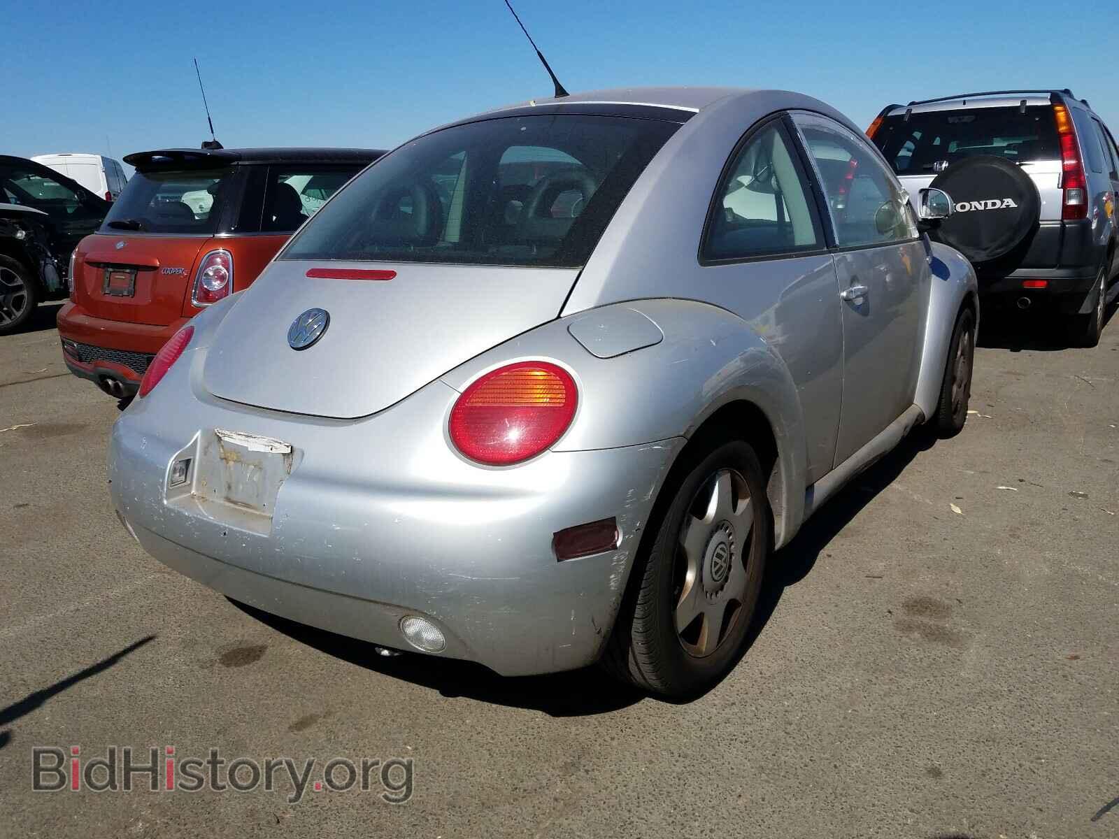 2000 VOLKSWAGEN BEETLE - VIN: 3VWDD21C5YM471626 - Фото 4