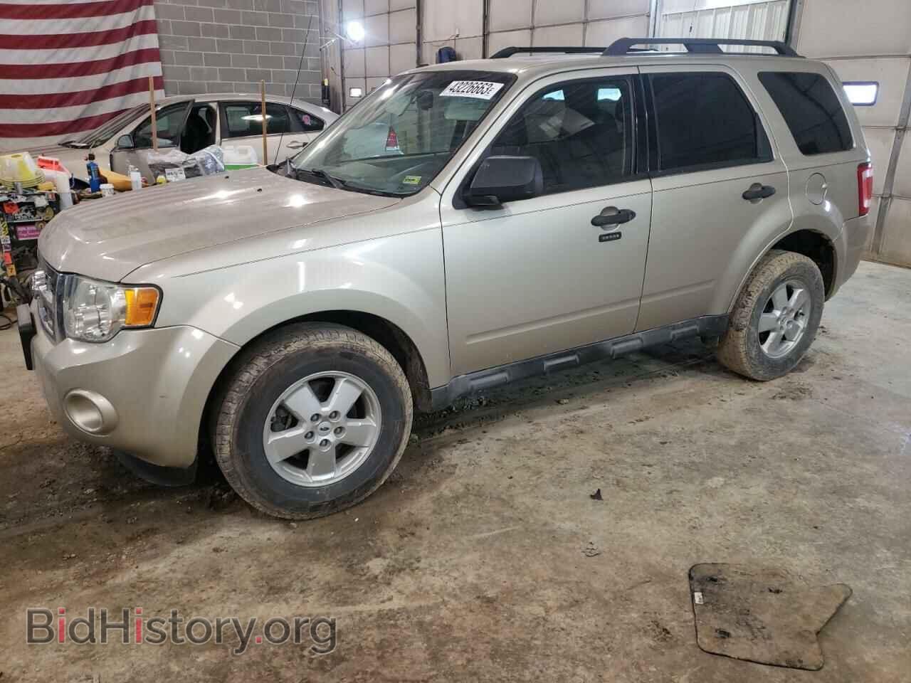 Фотография 1FMCU0D75AKA12882 - FORD ESCAPE 2010
