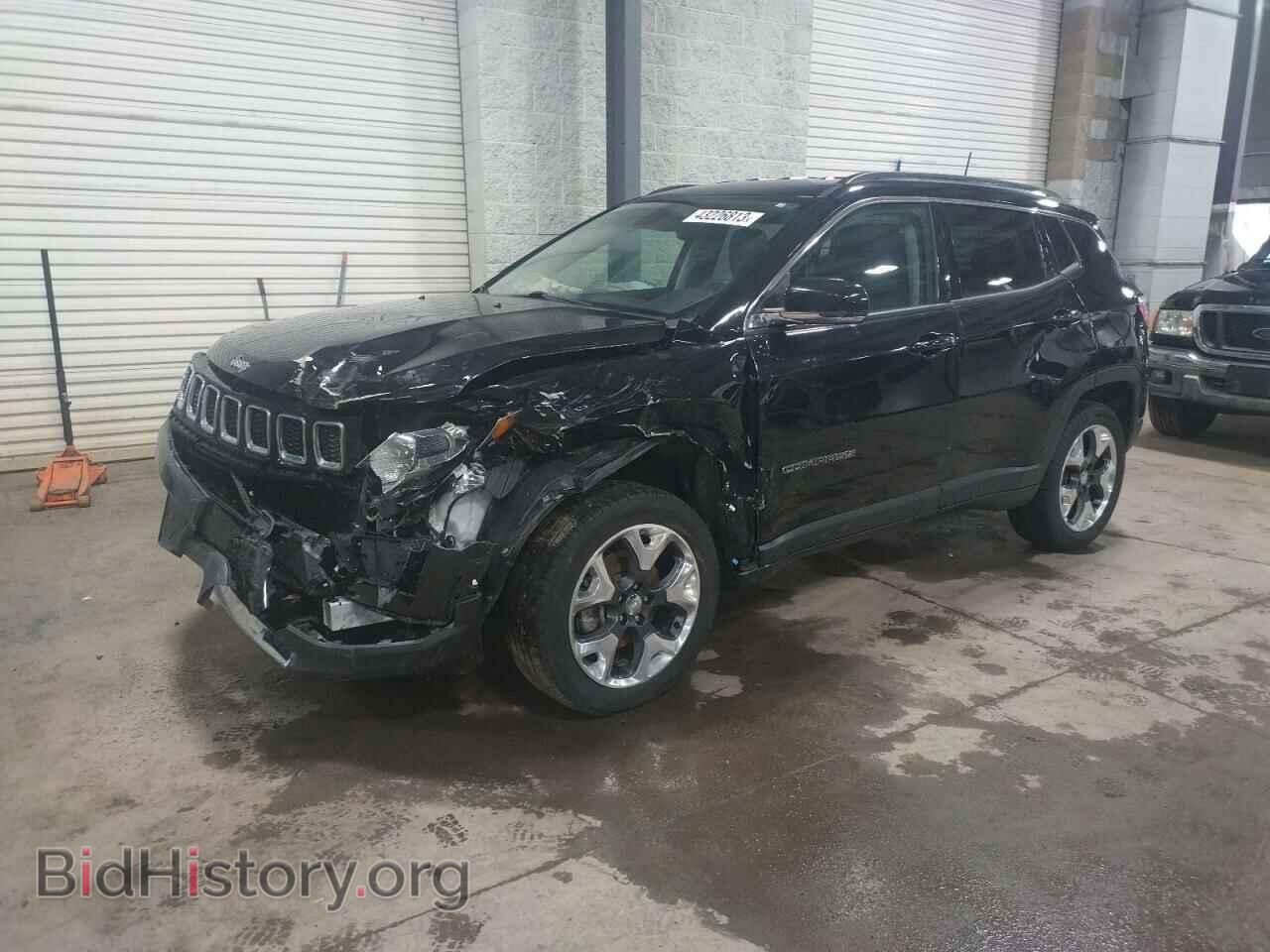 Фотография 3C4NJDCB1HT671800 - JEEP COMPASS 2017