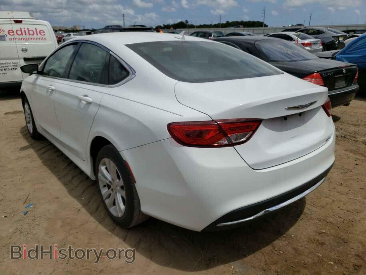 2016 CHRYSLER 200 - VIN: 1C3CCCABXGN102039 - Фото 3
