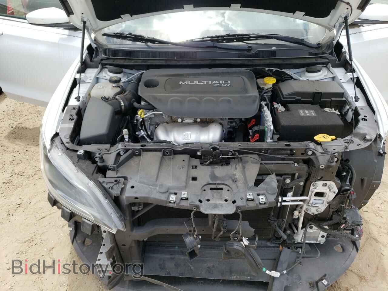 2016 CHRYSLER 200 - VIN: 1C3CCCABXGN102039 - Фото 7