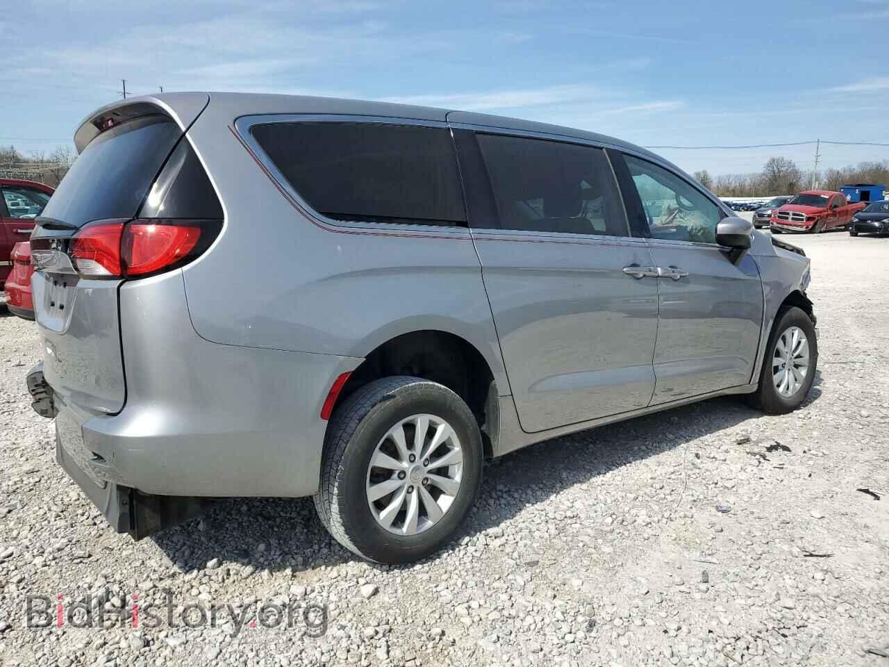 2017 CHRYSLER PACIFICA - VIN: 2C4RC1DG6HR676157 - Фото 3