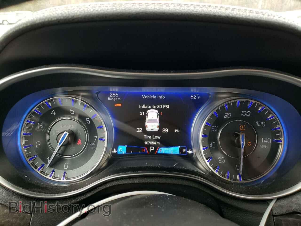 2016 CHRYSLER 300 - VIN: 2C3CCAKG6GH106550 - Фото 9