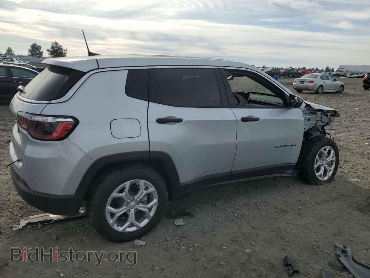2024 JEEP COMPASS - VIN: 3C4NJDAN9RT170300 - Фото 3