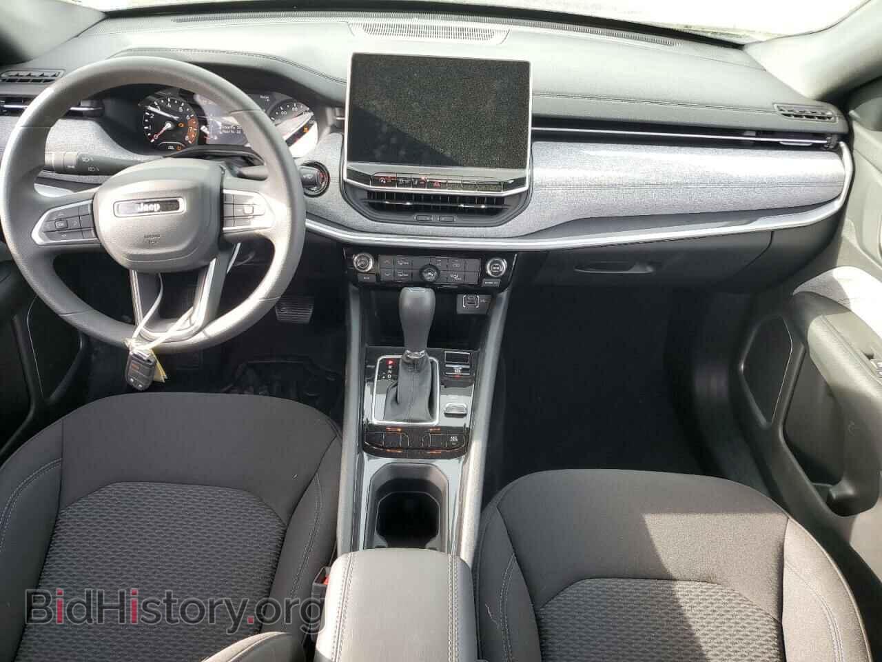 2024 JEEP COMPASS - VIN: 3C4NJDAN9RT170300 - Фото 8