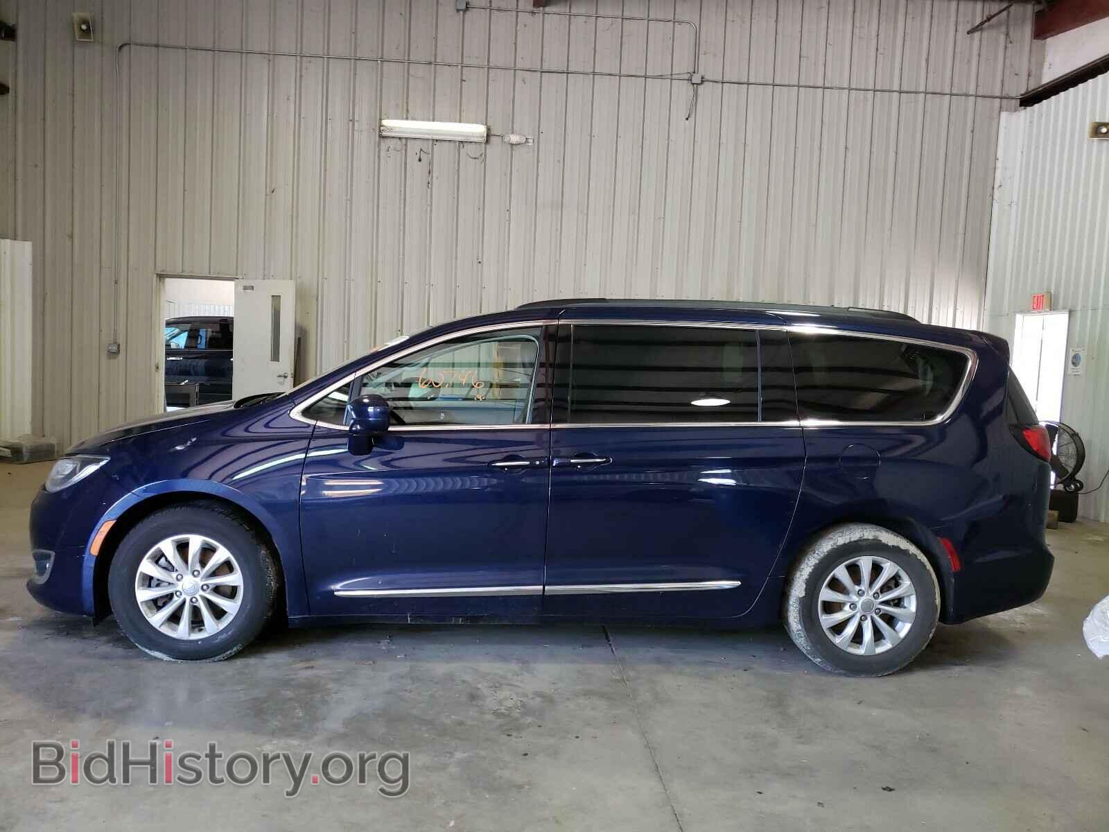 2017 CHRYSLER PACIFICA - VIN: 2C4RC1BG0HR569642 - Photo 9