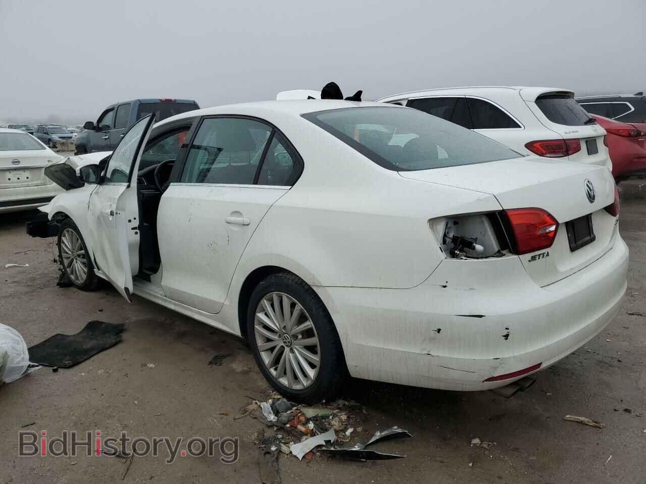 2011 VOLKSWAGEN JETTA - VIN: 3VWLX7AJ5BM012988 - Фото 2
