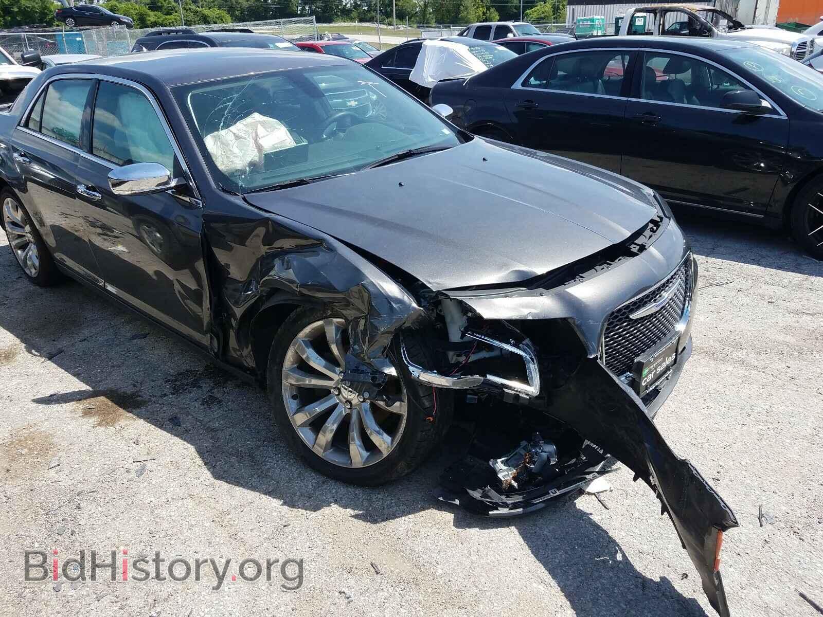 2019 CHRYSLER 300 - VIN: 2C3CCAEG6KH528256 - Photo 9