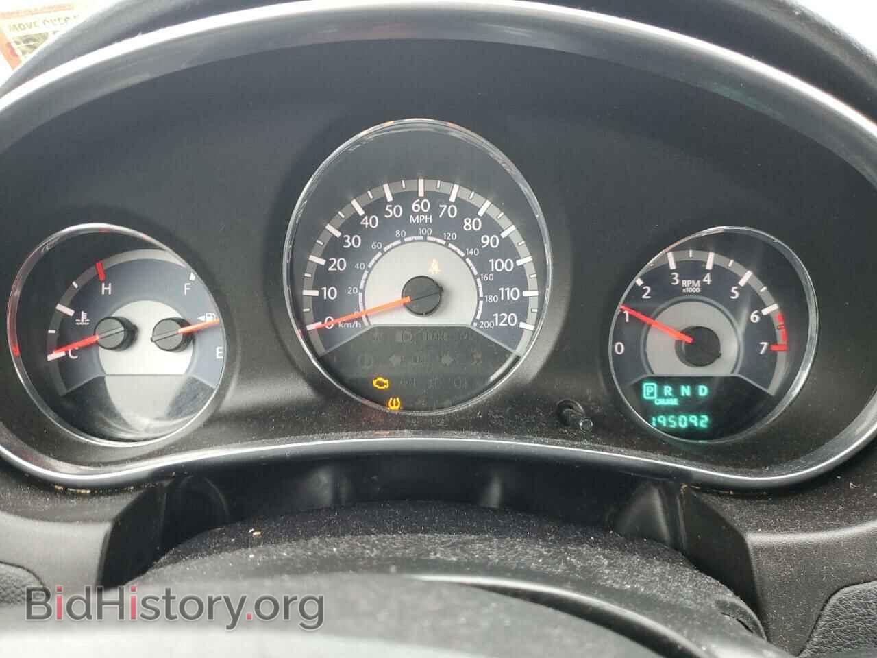 2012 CHRYSLER 200 - VIN: 1C3CCBAB1CN292589 - Фото 9